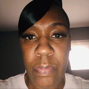 Meet your Posher, Ericka